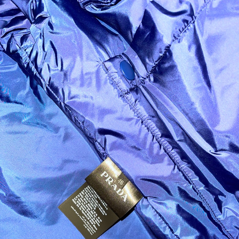 Prada Nylon Rubber Logo Patch Jacket Blue Size 46 - image 4